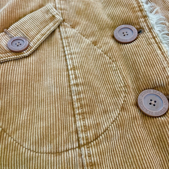 Steve Madden Beige Corduroy Penny Lane Coat with Faux Fur - Picture 2 of 13